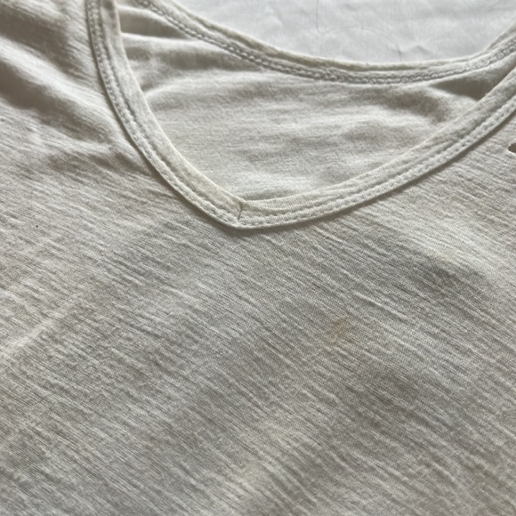 Selling for patch. Sequin snake tee size s - Picture 5 of 5